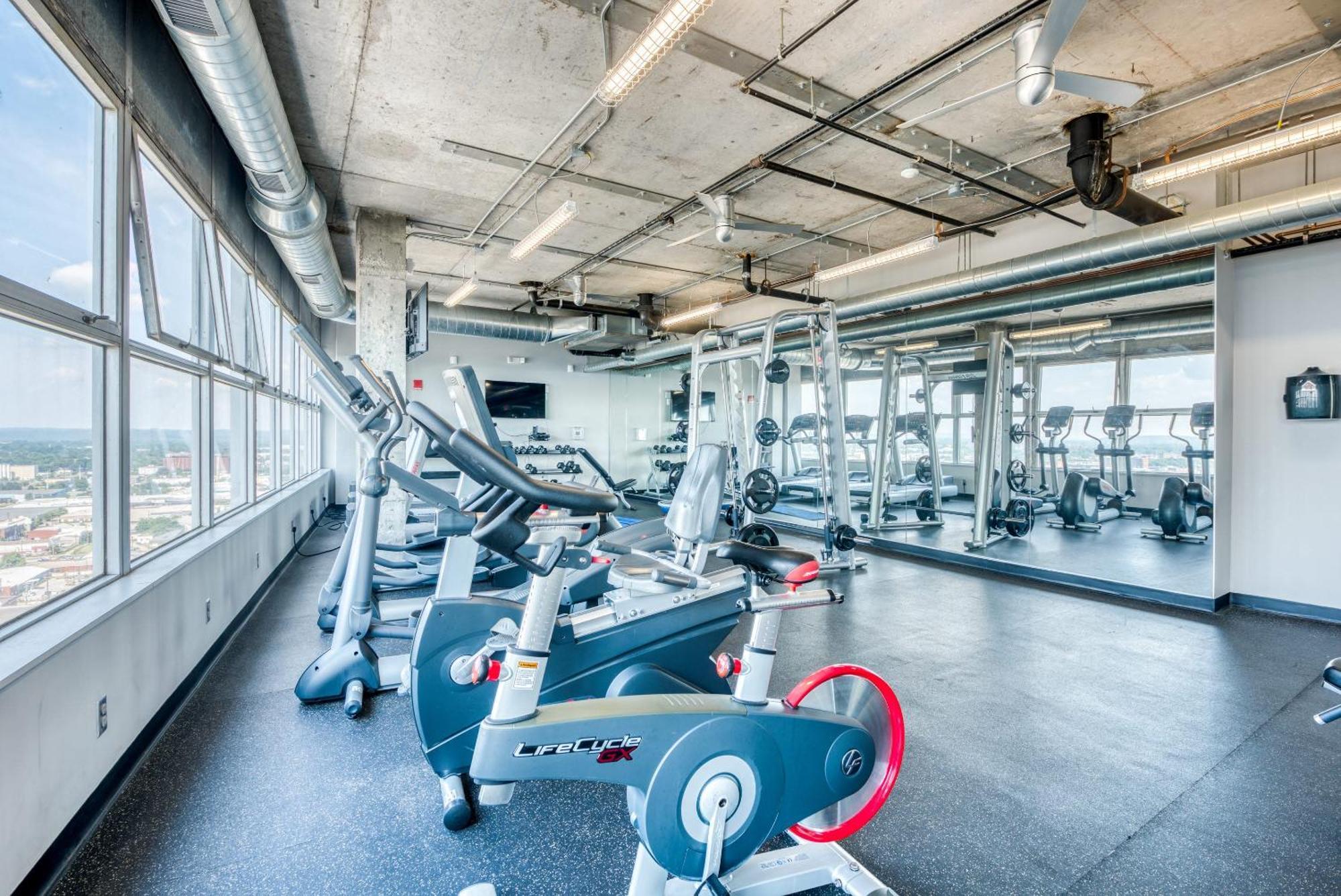Cozysuites 800 Tower 2Br With Gym! 28 ลุยส์วิลล์ ภายนอก รูปภาพ